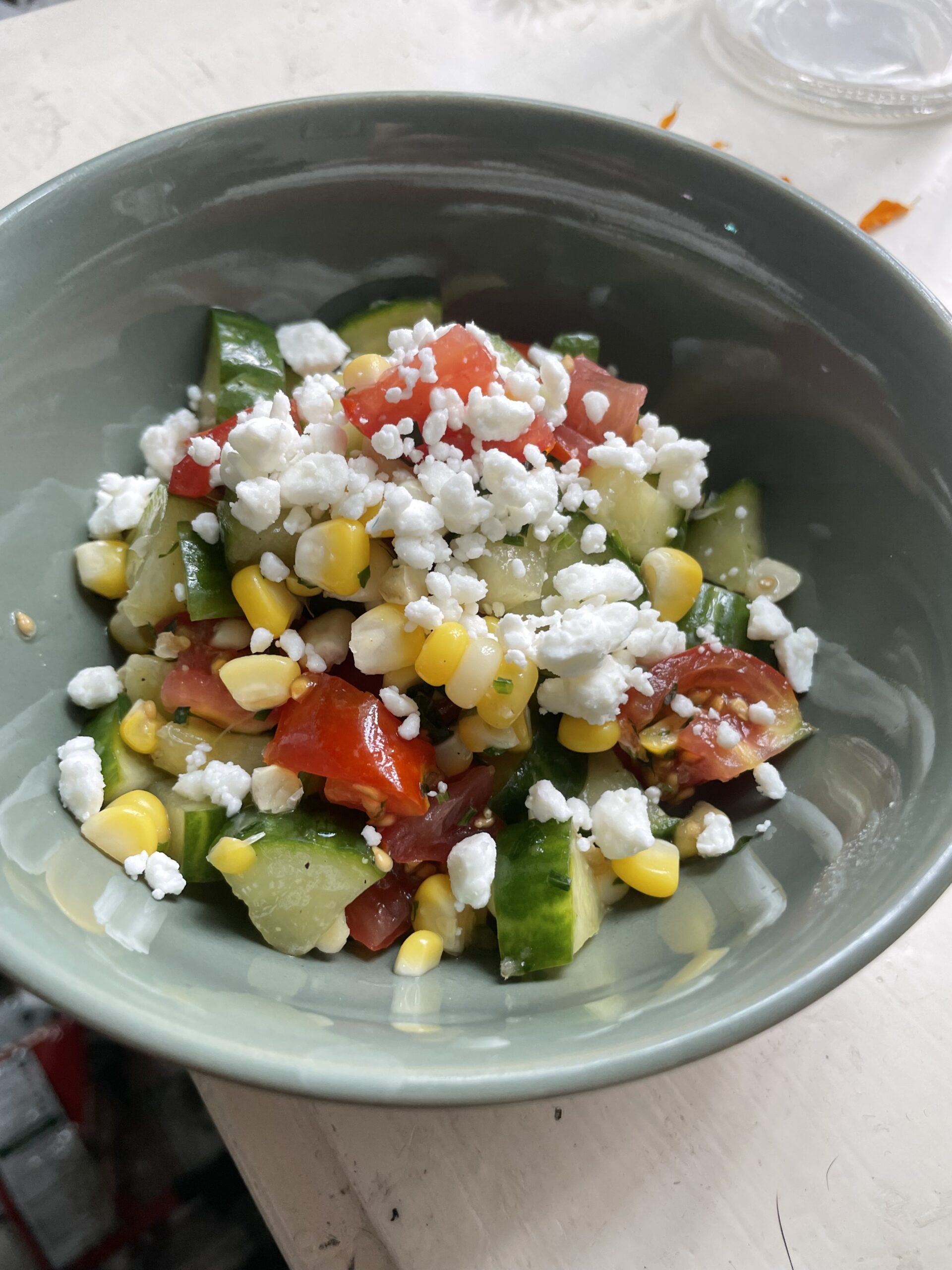 Summer corn salad with tomatoes to keep the house cool