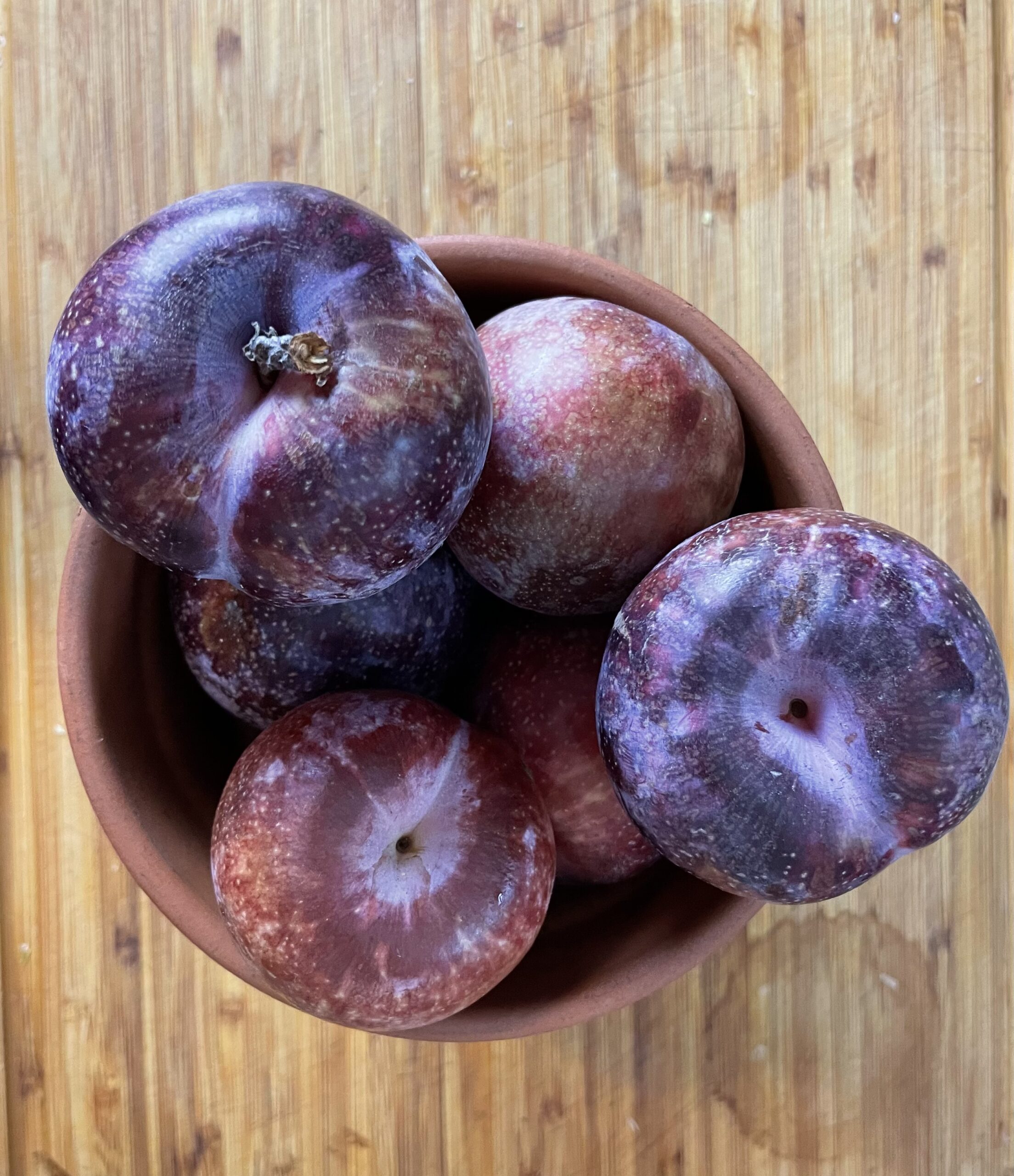 Simple Mulled Wine Poached Plums