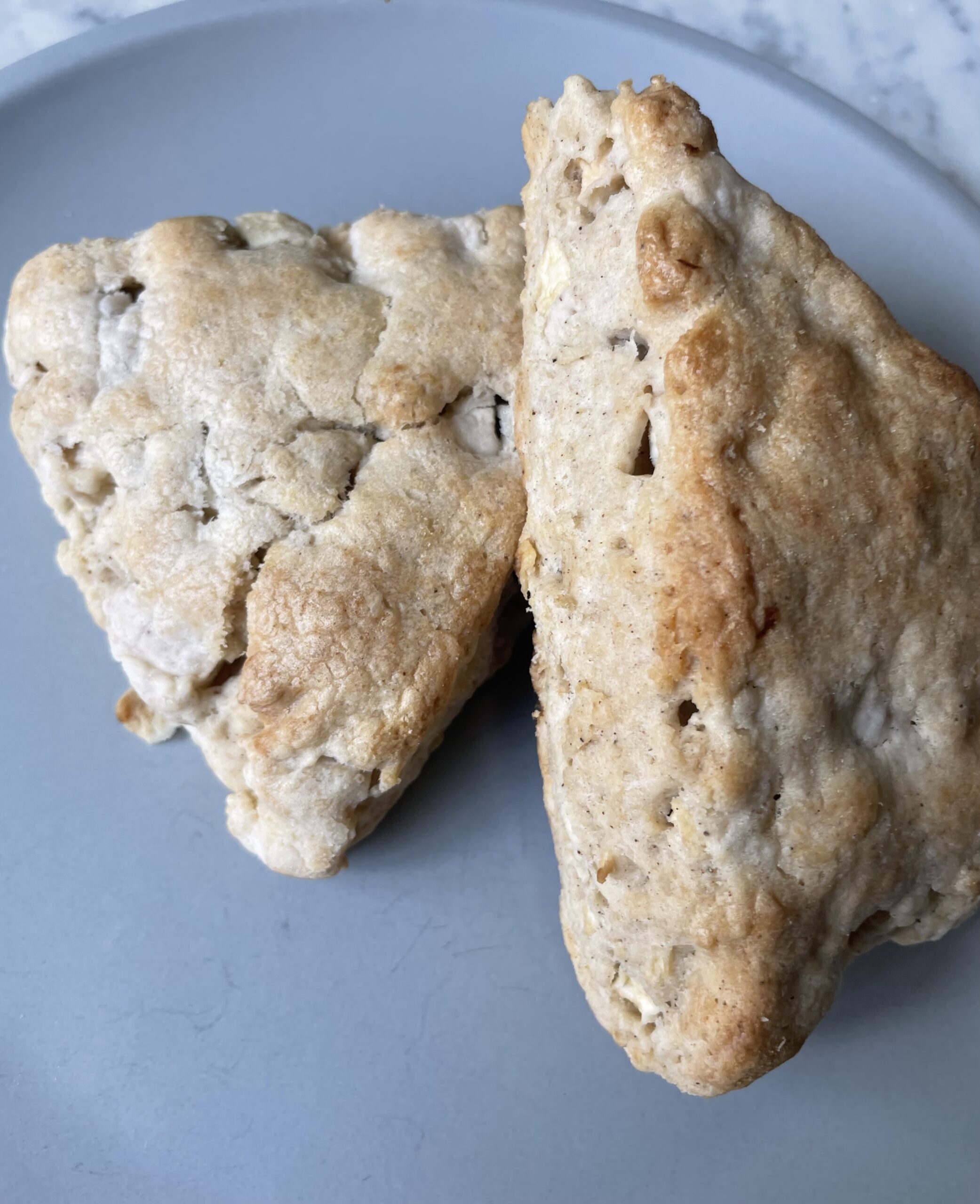 Spiced Apple Scones: a Dash of Fall Flavors